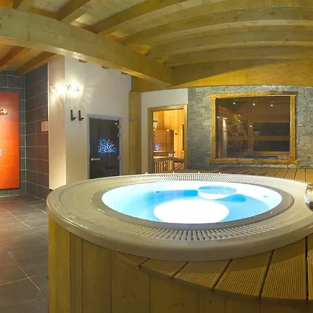 La Cour Samoëns