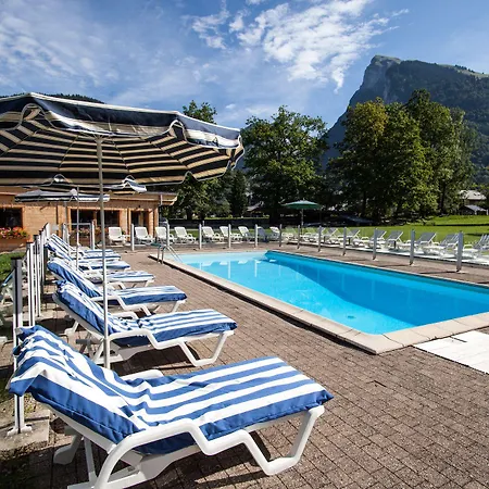 Résidence La Cour Aparthotel 3*