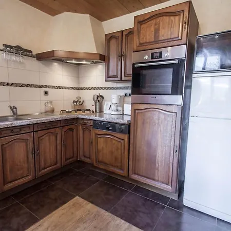 La Cour 3* Самоен