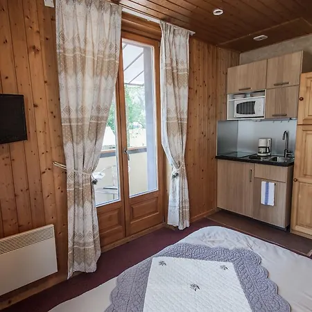 Aparthotel Résidence La Cour