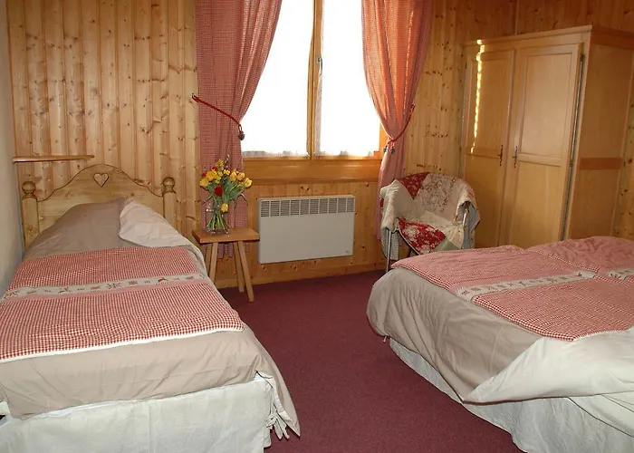Aparthotel La Cour 3*