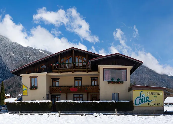 La Cour Aparthotel